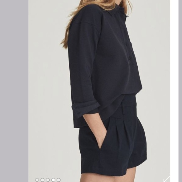 Reiss April cotton pleat front navy blue shorts 8 NWT - Picture 3 of 9